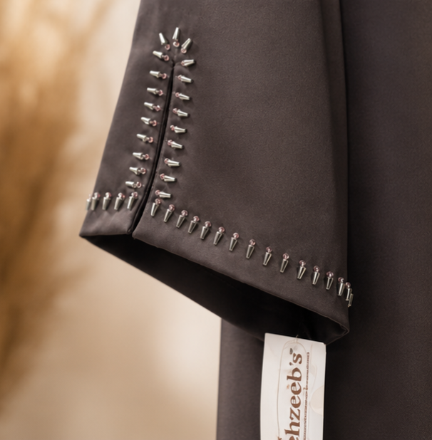 Dilnaz Embellished Lapel Abaya